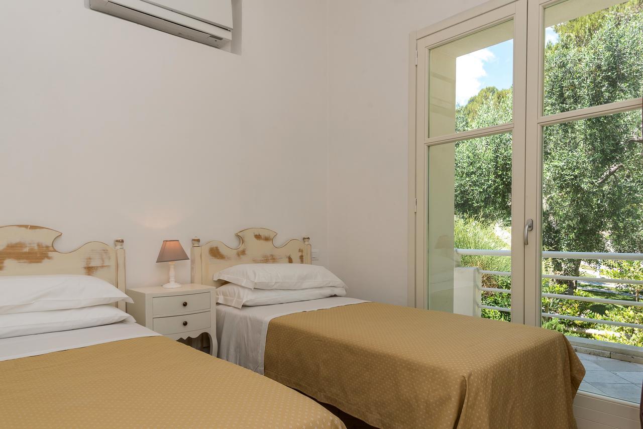 Baia Dei Mergoli Hotel Маттината Экстерьер фото